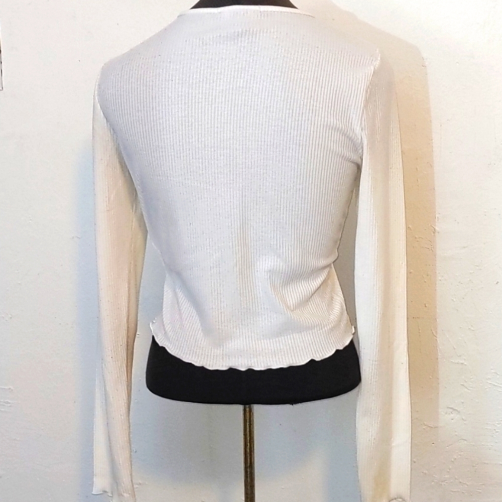 Forever 21 White Long Sleeve Crop Top - Picture 4 of 5